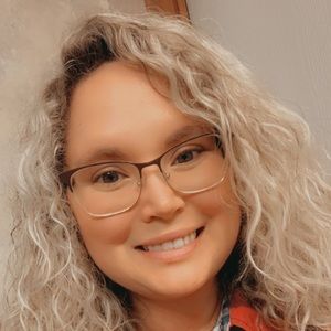 Meet your Posher, Amy